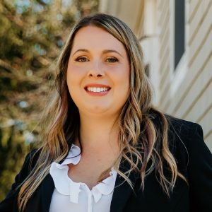 20240308175007_0-Alexa Allaire Headshot cropped